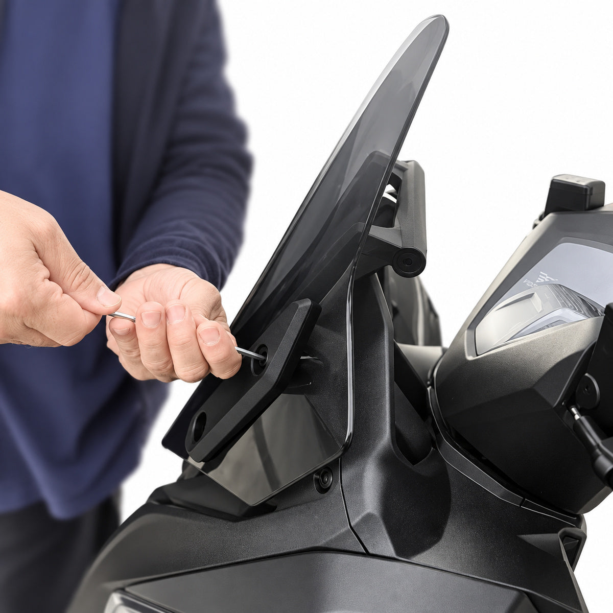 Voge SR1 - Phone Holder Mounting Bracket 6