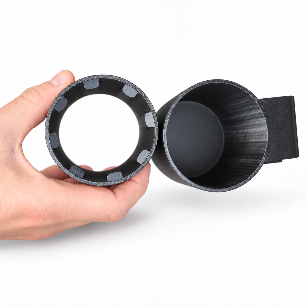 Polestar 2 / 4 - Clip-On Bottle and Slim Can Holder 11