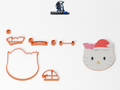 Cookie Cutter - Christmas Hello Kitty — πλήρες σετ κουπάτ και ενδεικτικό μπισκότο με ζαχαρόπαστα, 9,5 εκ.
