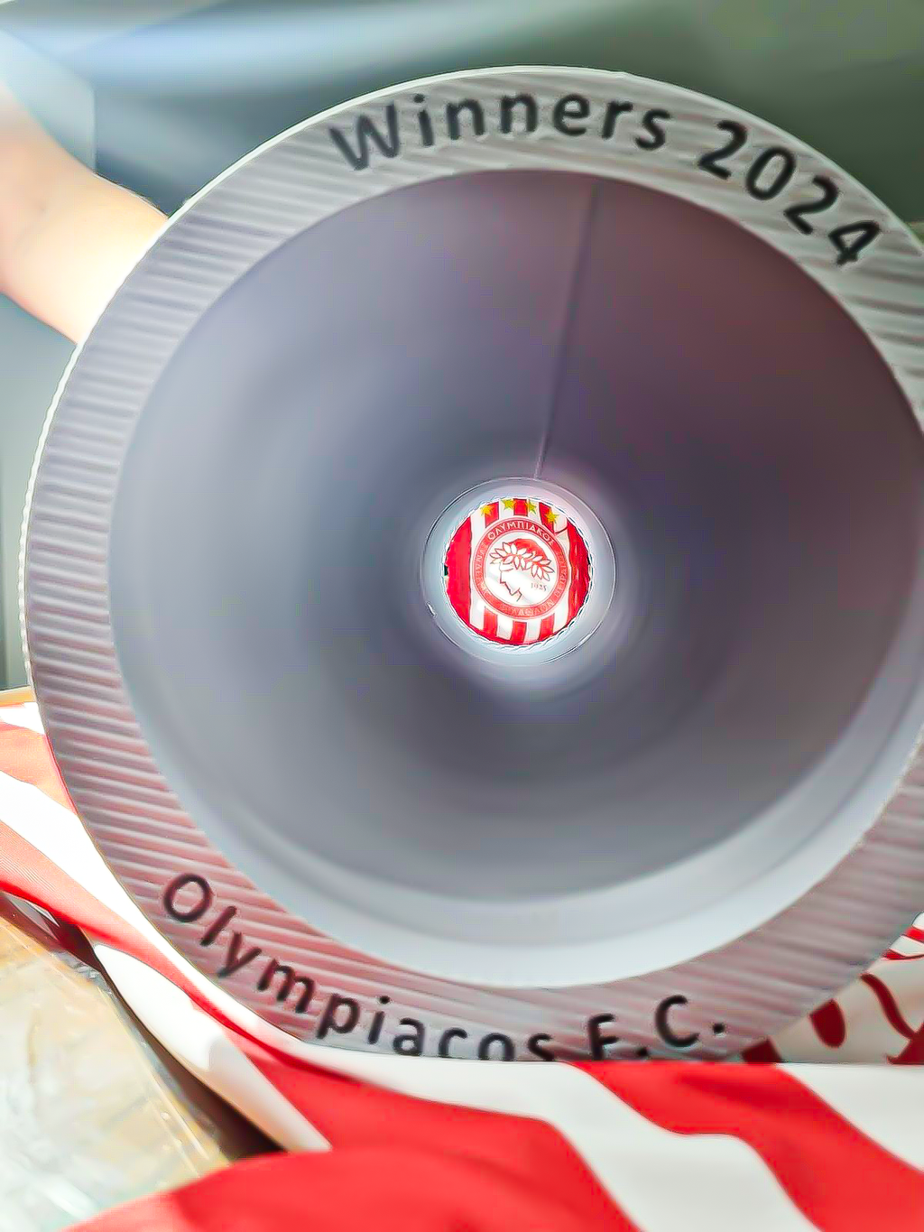 Conference League Τρόπαιο 2024 - Ολυμπιακός